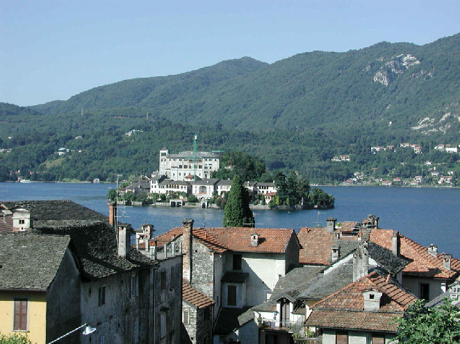 1写真１ サン・ジュリオ島(70%).jpg