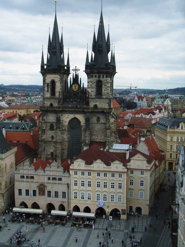 写真3 ティーン教会.jpg