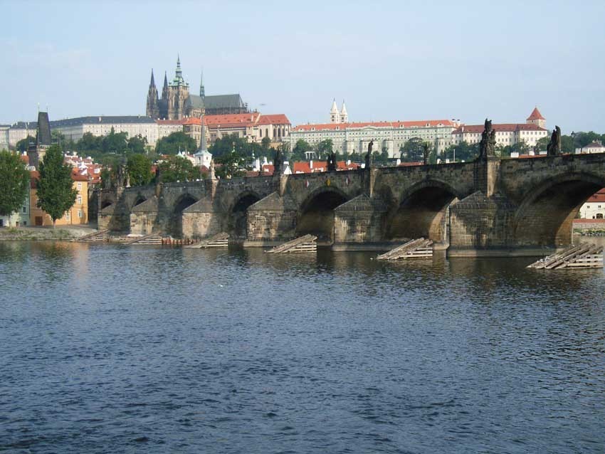 写真5 プラハ城.jpg